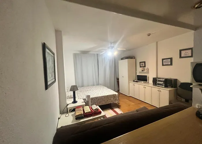 On Americas Apartman *